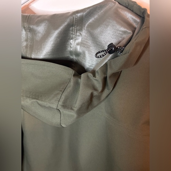 Men’s Swiss Tech Weatherproof Olive Green Hooded Soft Shell Jacket Size Medium - Picture 5 of 6